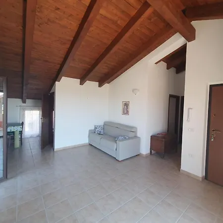 Apartment Gabbiano Jonathan Ciro Marina